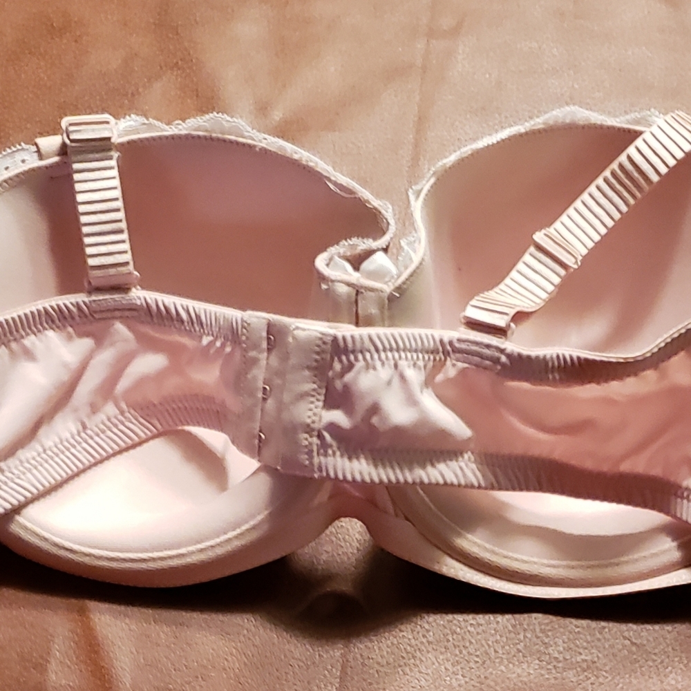 Bra - Picture 3 of 3